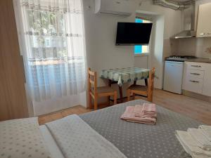 Gallery image of Rooms Mario in Cres