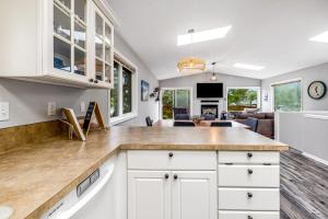 Gallery image of Casa Del Mar in Cloverdale +19 photos