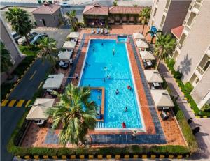 Bazén v ubytování Boudl Gardenia Resort nebo v jeho okolí