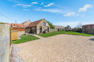 Gallery image of Basil's Barn in Whitby