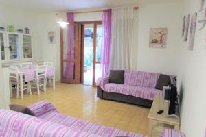 Posedenie v ubytovaní Purple House - Arboriamar Platamona