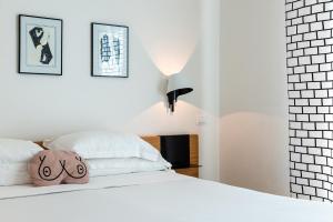 Voodi või voodid majutusasutuse Sleep B&B toas