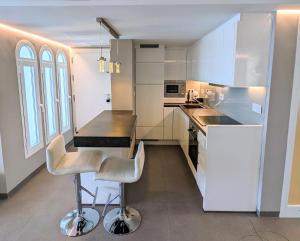 Kuchnia lub aneks kuchenny w obiekcie Mijas Beach Penthouse