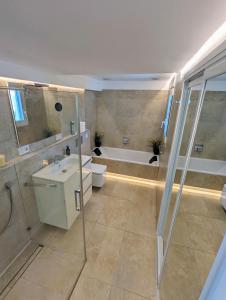 Łazienka w obiekcie Mijas Beach Penthouse