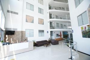Un balcon sau o terasă la Apartamento con piscina a 5 minutos del parque del café