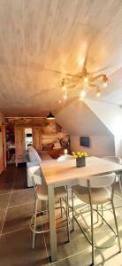 Kuchyň nebo kuchyňský kout v ubytování Vakantiewoning Victors Hof tot 4 pers