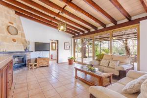 Galeriebild der Unterkunft Marilen - Finca with Large Garden & Pool in Alcúdia