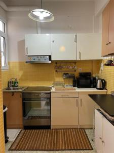 Kuchyňa alebo kuchynka v ubytovaní Home Sweet Home - 2 bedroom apartment