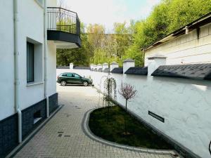 Budova, kde se aparthotel nachází