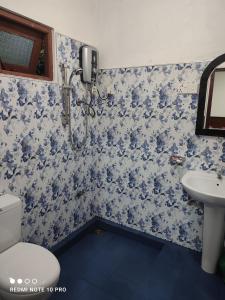 GREENISH INN (ROOMS) 욕실