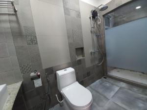 Vonios kambarys apgyvendinimo įstaigoje Coco Villa Ukulhas