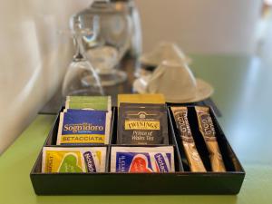 Coffee and tea making facilities at B&B San Francesco