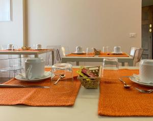 A restaurant or other place to eat at B&B San Francesco