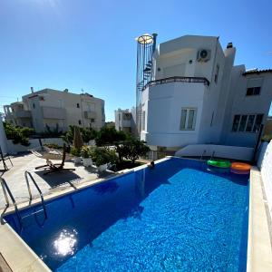 The swimming pool at or close to Maria's Apartments