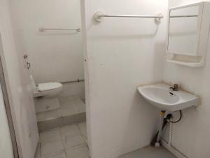 チェンナイにあるMayurapriya Innのギャラリーの写真 +20枚の写真