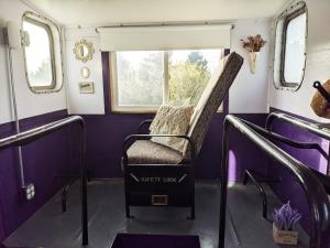 A seating area at Olympic Railway Inn