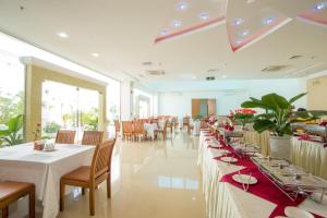 Restaurace v ubytování Centre Hotel