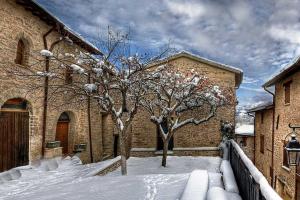 Casetta Nonna Augusta (Spello 9 km-Assisi 12 km) during the winter