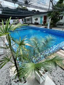 Swimmingpoolen hos eller tæt på Bertam Cottage Penang