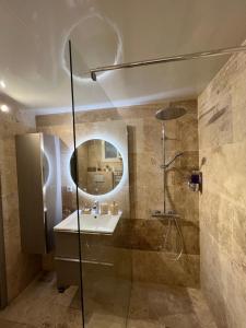 Gallery image of mourillon in Toulon