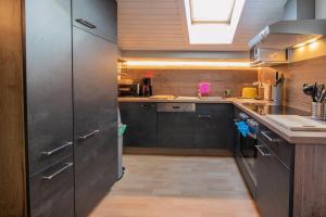 Kuchyňa alebo kuchynka v ubytovaní Apartments Grillstube