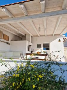 The building in which the holiday home is located