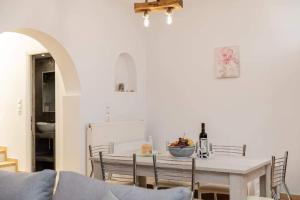 A seating area at Stamatina House