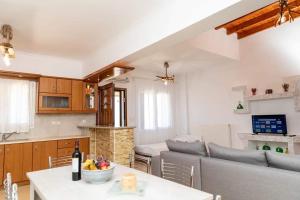 A kitchen or kitchenette at Stamatina House