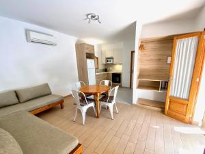 Posezení v ubytování Campanitx Villas - Astbury Formentera + 5 fotografií