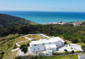 Gallery image of EMCASA Boutique Guesthouse in Lourinhã