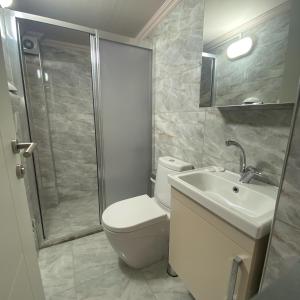 A bathroom at Stay Inn Edirne