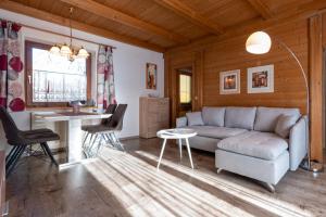 Posedenie v ubytovaní Ferienwohnung Adrowitzer