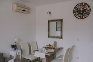 Fotografia z galérie ubytovania Apartman Garden v destinácii Dobropoljana