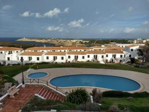 Swimmingpoolen hos eller tæt på Apartamento en Arenal a 5 minutos de la playa