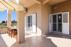 Uma varanda ou terraço em Apartments Marta