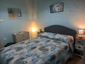 A bed or beds in a room at nAnA'