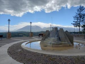 A general mountain view or a mountain view taken from a panziókat