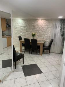 Kuchyň nebo kuchyňský kout v ubytování Old Town Apartment Split