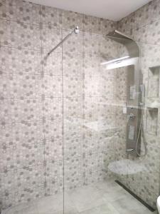 Ванная комната в Royal Relax Apartman