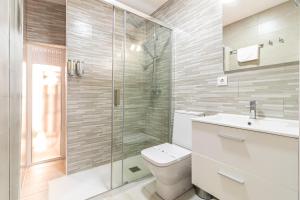 Koupelna v ubytování Allo Apartments Plateros Centro Jacuzzi Comunitario