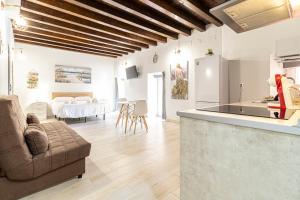 Posezení v ubytování Allo Apartments Plateros Centro Jacuzzi Comunitario