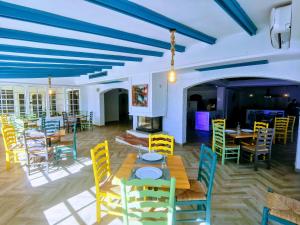 Restaurace v ubytování Hotel Ronda Valley