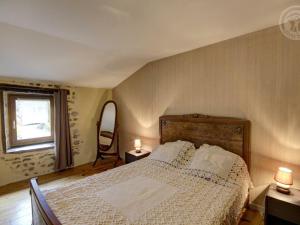 Gîte Parigny (Loire), 3 pièces, 5 personnes - FR-1-496-82 객실 침대