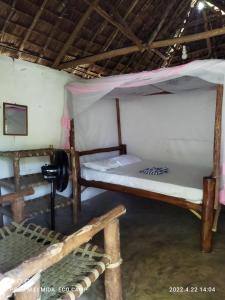 Gallery image of Room in BB - Mida Creek Eco Camp - relax in cosy cottage 