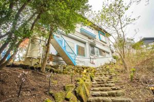 Hoone, kus villa asub
