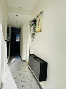 TV a/nebo společenská místnost v ubytování aday - Central Charming Apartment with Terrace