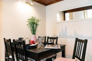 Zdjęcie z galerii obiektu Honey Apartment - LoftAffair w Krakowie