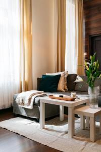 Część wypoczynkowa w obiekcie Honey Apartment - LoftAffair