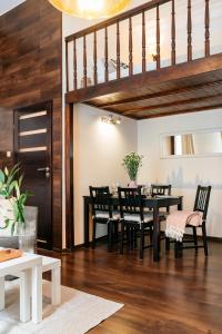Zdjęcie z galerii obiektu Honey Apartment - LoftAffair w Krakowie