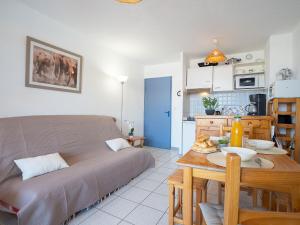 Gallery image of Apartment Le Clos de St Cyprien-6 by Interhome in Saint-Cyprien-Plage